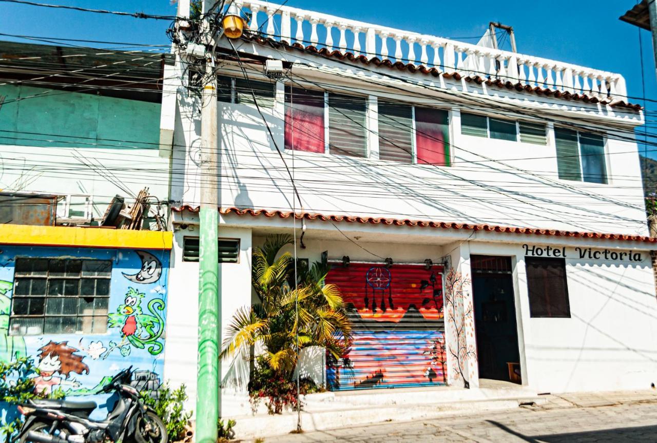 Victorias Hotel Panajachel Buitenkant foto